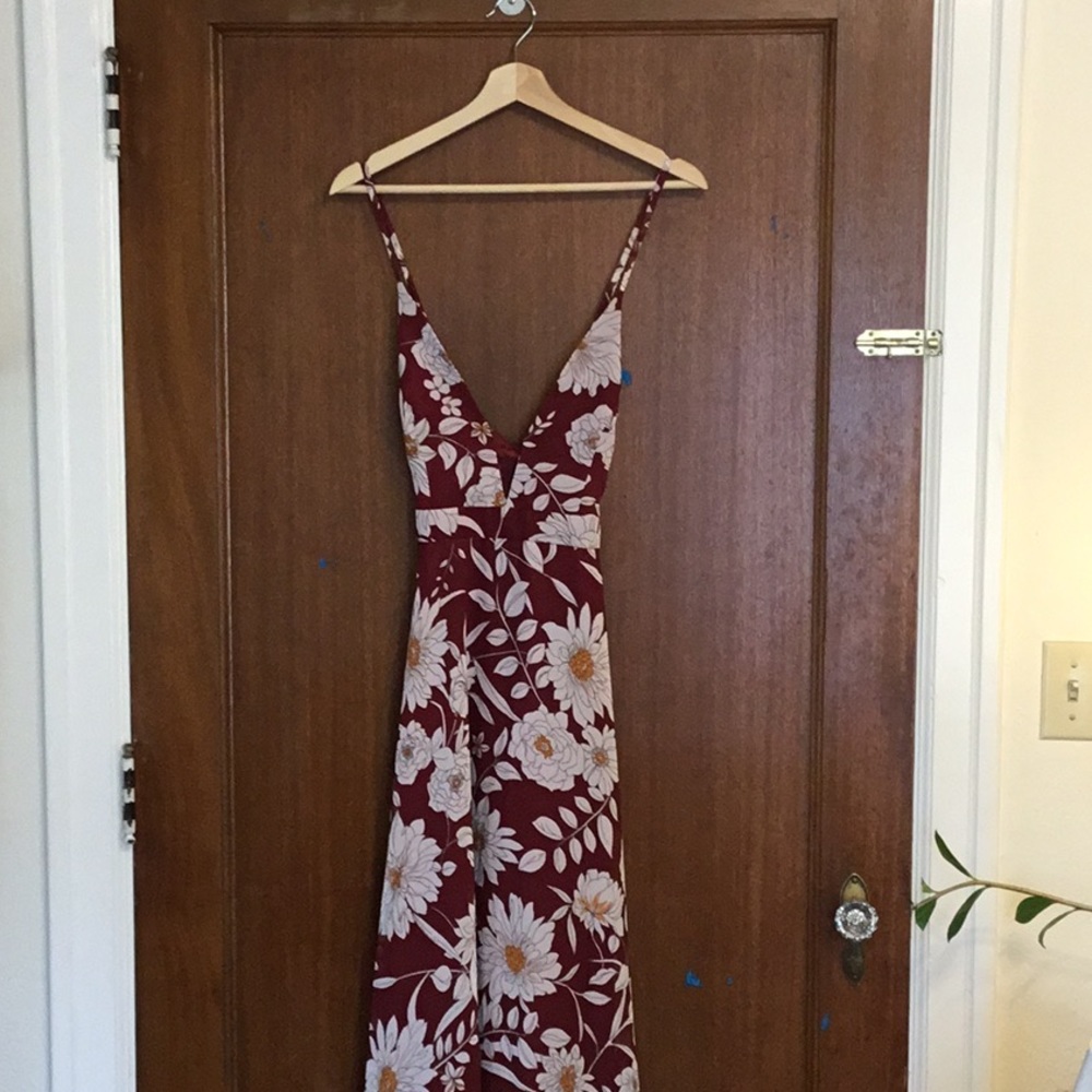 Lulu’s Plunge Maxi